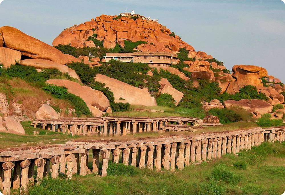 hampi-bazaar